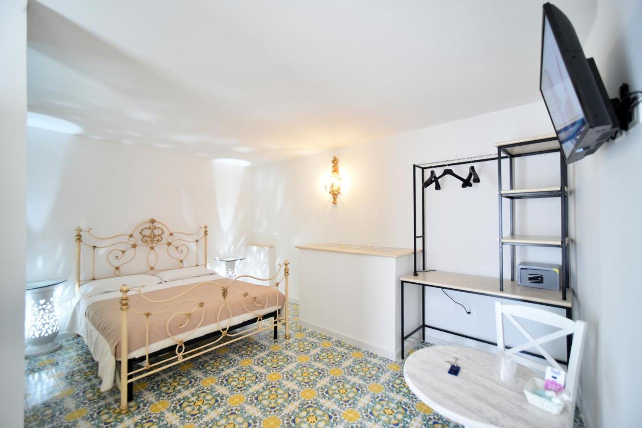 B&B Corte Casole Gallipoli Bagian luar foto